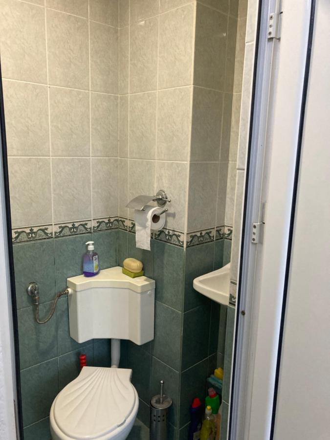 Private Room With Lovely Yard Сандански Экстерьер фото